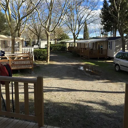 Le Clos Fleuri Campsite