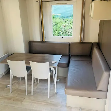Le Clos Fleuri Campsite Vic-la-Gardiole